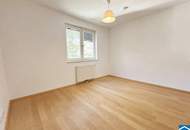 Traumhafte 4-Zimmer-Wohnung mit Dachterrasse beim Augarten