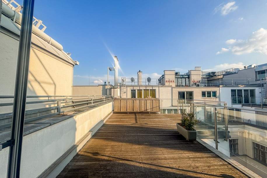 Wunderschöne DG-Wohnung mit großzügigen Terrassen Nähe Rudolfspark, Wohnung-miete, 3.075,00,€, 1010 Wien 1., Innere Stadt