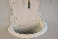 "Jetzt Preisreduzierung!" Wohnen und/oder arbeiten in großzügiger-teilsanierter 4 Zimmer-Altbau-Wohnung an der Linzer Herrenstraße