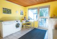 Ruhelage in Eggendorf bei Sollenau: Gepflegter Bungalow mit Wintergarten und Doppelgarage auf einer Doppelparzelle