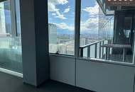 + + + BÜROS MIT AUSBLICK + + + IM SATURN TOWER + + +