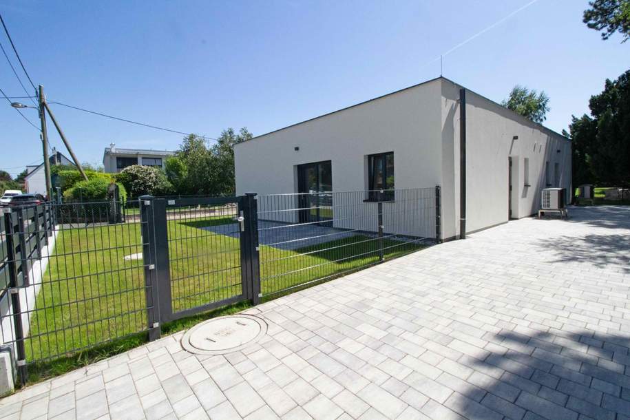 "Doppelhaushälfte + Terrasse + Garten = Glücksformel fürs Leben", Haus-miete, 1.750,00,€, 1220 Wien 22., Donaustadt