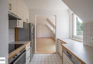 ** Top gepflegte 4 Zimmer Dachgeschoss Wohnung mit Alleinutzung 3er hofseitigen Terrassen - Maisonette Wohnung - Nähe Bahnhof Gersthof ** ab sofort **
