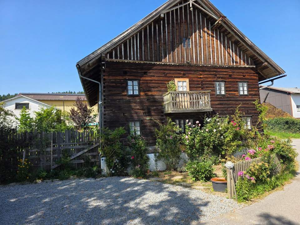 Saniertes Sacherl mit modernem Wohnkomfort im Herzen des Sauwalds