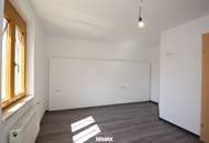 Wohnhaus in herrlicher Ruhelage in Neu Gerolding