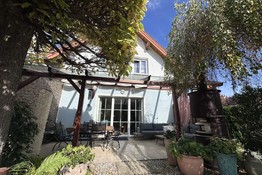 Eckreihenhaus mit uneinsichtigem Garten, Pool und zwei Stellplätzen!, Haus-kauf, 592.000,€, 2542 Baden