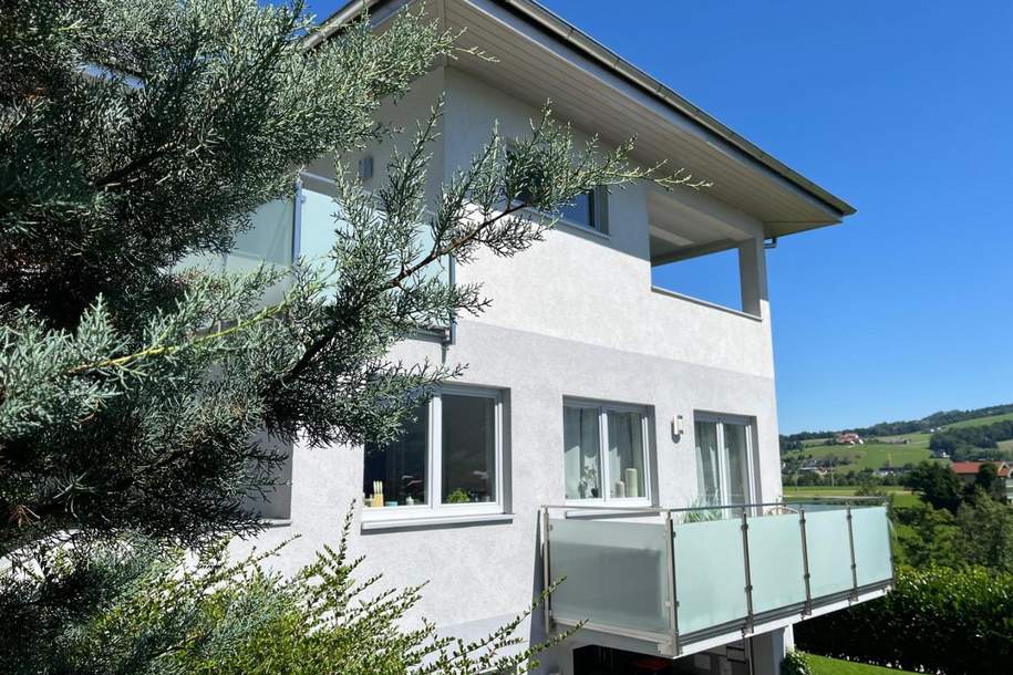 2-Zi.-Wohlfühlwohnung mit großem Balkon in ruhiger Lage in Mondsee, Wohnung-miete, 780,00,€, 5310 Vöcklabruck