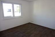 Moderne Doppelhaushälfte mit Photovoltaikanlage, Terrasse und Garten !