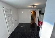 Einfamilienhaus mit großzügiger Halle und viel Potenzial in ruhiger Lage