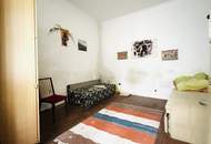 Zwei getrennte Wohneinheiten im Altbau – Sanierungsbedürftige Wohnung mit Potenzial in Penzing