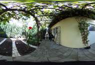 Ländlicher Charme im Ortskern: Hofliegenschaft mit flexiblem Nutzungskonzept aus zwei Wohneinheiten