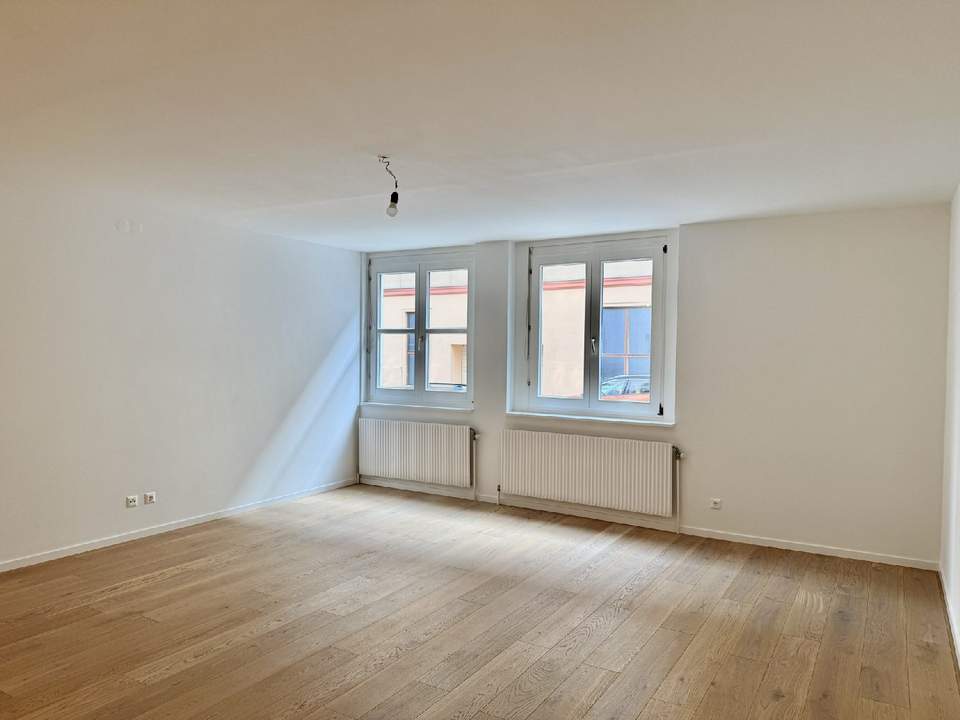 Moderne 1-Zimmer-Wohnung mit Eigengarten beim Schubertpark