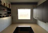 Hofseitige, zentral begehbare Wohnung im 6. Stock bei der Mariahilfer Straße