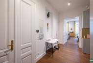 Stilvolle Altbauwohnung mit Siematic-Küche & hofseitigem Balkon