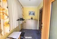 Vielseitiges Ein- oder Mehrfamilienhaus - großzügiges Raumangebot mit viel Potential in Wies