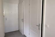 Perfekt geschnittene 3 Zimmer Altbauwohnung, direkt am Wallensteinplatz