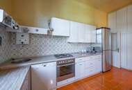 WOHNUNG IN ALTBAU-VILLA | EIGENGARTEN | SANIERUNGSBEDÜRFTIGES JUWEL