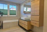 Saniertes Einfamilienhaus mit Solaranlage, Photovoltaik, Pool, Erdwärme, Fußbodenheizung u.v.m.!