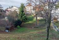 Baugundstück mit Altbestandhaus! Wohnen im Grünen mit Stadtnähe!