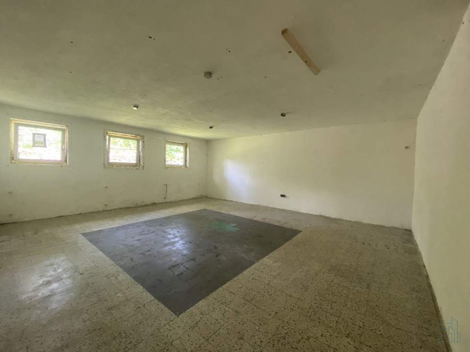 Lagerfläche im Erdgeschoß Nähe Velden!