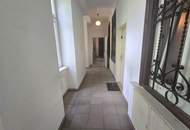Stilvolles Wohnen in einem klassischen Altbau – nur 4 Minuten bis zur U1!