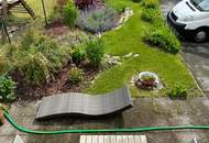 Zwei Häuser, ein Grundstück: Ihr neues Zuhause mit laufenden Mieteinnahmen