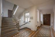 ++H7++ 2-Zimmer Altbau-Wohnung (sanierungsbedürftig), viel Potenzial!