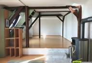 Gemütliche 3 Zimmer-Loftwohnung im Dachgeschoss perfekt für Künstler, Single, Paare und kleine Familie