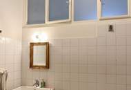 Helle Altbauwohnung mit 2,5 Zimmer im 3. OG ohne Lift