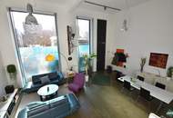 Flexibel gestaltbares Büro mit großen Glasfronten am Donaukanal