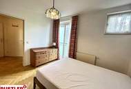 ** 2 Zimmer in ruhiger Lage mit Garagenstellplatz und Kellerabteil **