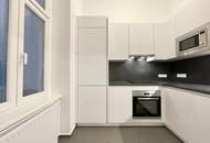 Stilvoll sanierte Altbauwohnung in bester Innenstadtlage – Ruheoase am Getreidemarkt