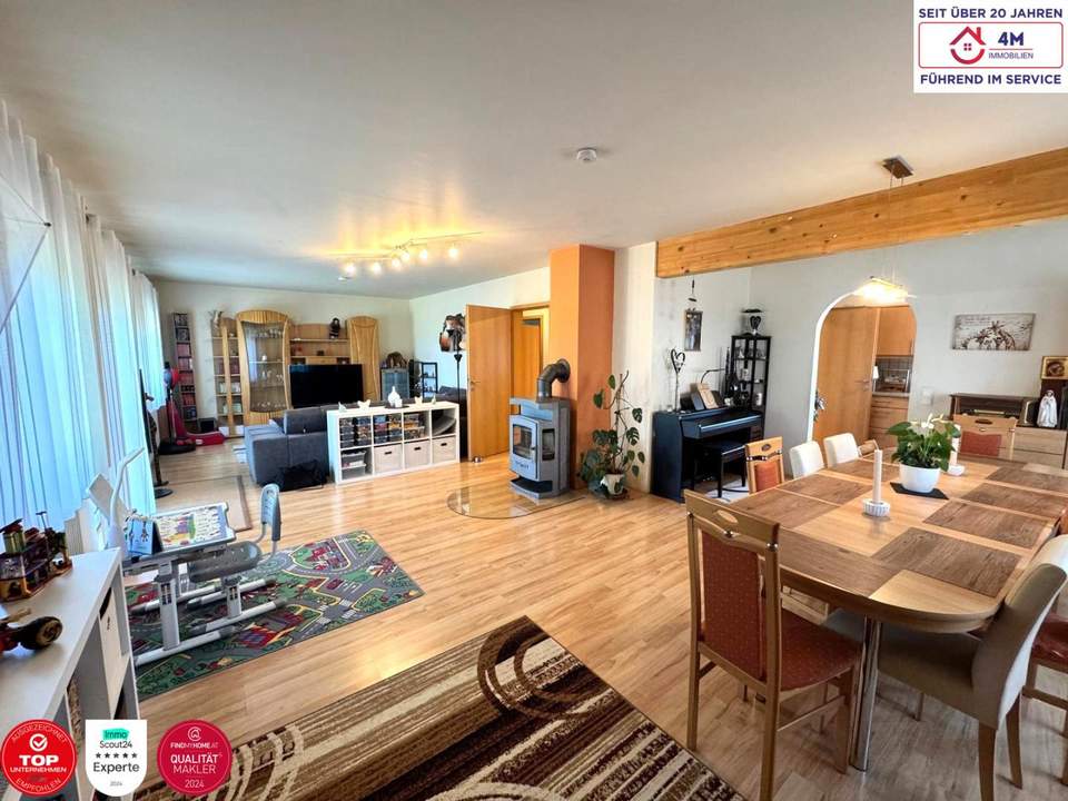 Wohnglück mit Garten & Pool – Raum für die ganze Familie