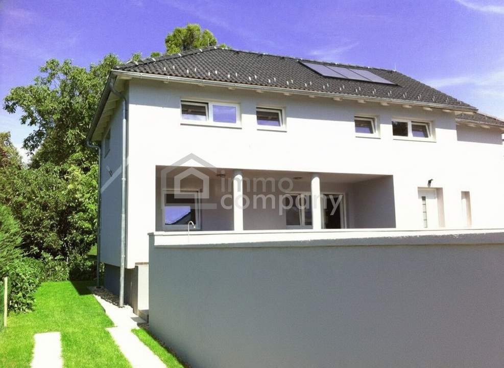 GERASDORF bei Wien: Modernes Einfamilienhaus