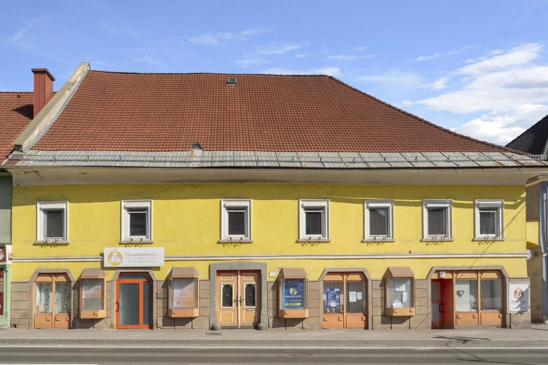 Top Wohn- &amp; Geschäftshaus am Hauptplatz von Neumarkt in der Steiermark