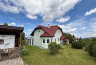 Landsitz in unmittelbarer Nähe zu Steyr mit großem Garten, Pool, Doppelgarage und Carport