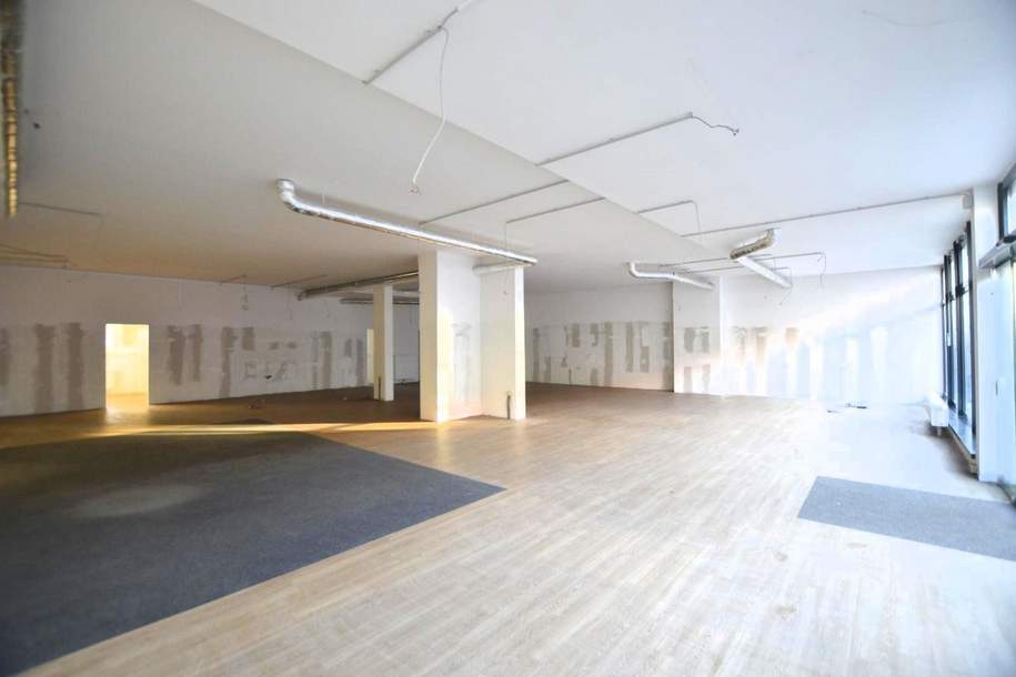 Modernes 252 m² Geschäftslokal MIETE, Gewerbeobjekt-miete, 3.222,79,€, 2320 Bruck an der Leitha