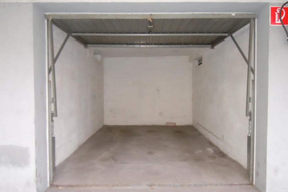 Einzelgarage zu vermieten oder zu verkaufen, Kleinobjekte-kauf, 30.000,€, 4020 Linz(Stadt)