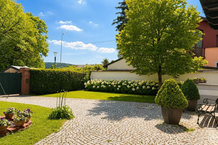 NEULENGBACH | Revitalisierte Landhausvilla mit Stil und Flair auf traumhaften 992 m² großem Grundstück | Pool | ZELLMANN IMMOBILIEN, Haus-kauf, 990.000,€, 3040 Sankt Pölten(Land)