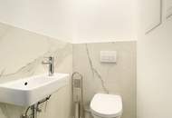 Bis Feb. 2028 befristet vermietete klimatisierte Dachgeschoss Maisonette mit 2 Terrassen und Kamin nahe Uno City!