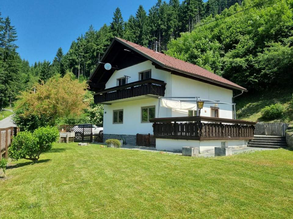 Ruhig. Grün. Geborgen – Ihr neues Familienglück im Grünen