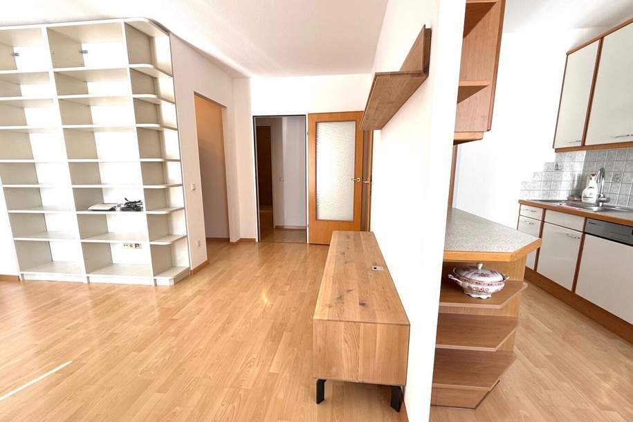 TRAUMHAFT SONNIGE 2-ZIMMER-DACHGESCHOSS-WOHNUNG IM GRÜNEN, Wohnung-miete, 1.150,00,€, 1220 Wien 22., Donaustadt