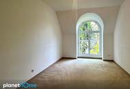 Exklusives Wohnen zwischen Schloss Schönbrunn und Hietzing: Maisonettewohnung mit Loggia