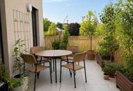 Zwei Zimmer, eine lange Terrasse, nach Osten über die Gärten von Oberdöbling
