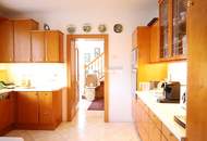 Charmante Villa mit traumhaftem Garten