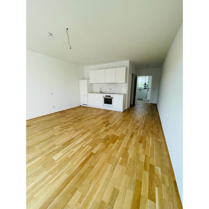 Anlageobjekt in Eggelsberg Moderne Wohnung mit Teilung in 2 Einheiten