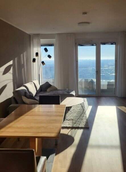Möbliertes Apartment im ONE TOWER mit WEITBLICK + Pool und vielen Extras im Haus!