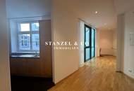 SONNIGES ALTBAUAPARTMENT IN ZENTRALER INNENSTADTLAGE