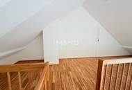 Traumblick im Schloss! Wunderschöne 3 Zimmer Terrassen Wohnung!