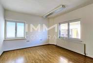 Großzügige Büroräume in attraktiver Lage in kleinem Mehrparteienhaus